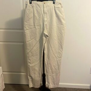 EDDIE BAUER Slim Fit Khaki Pants Size 18